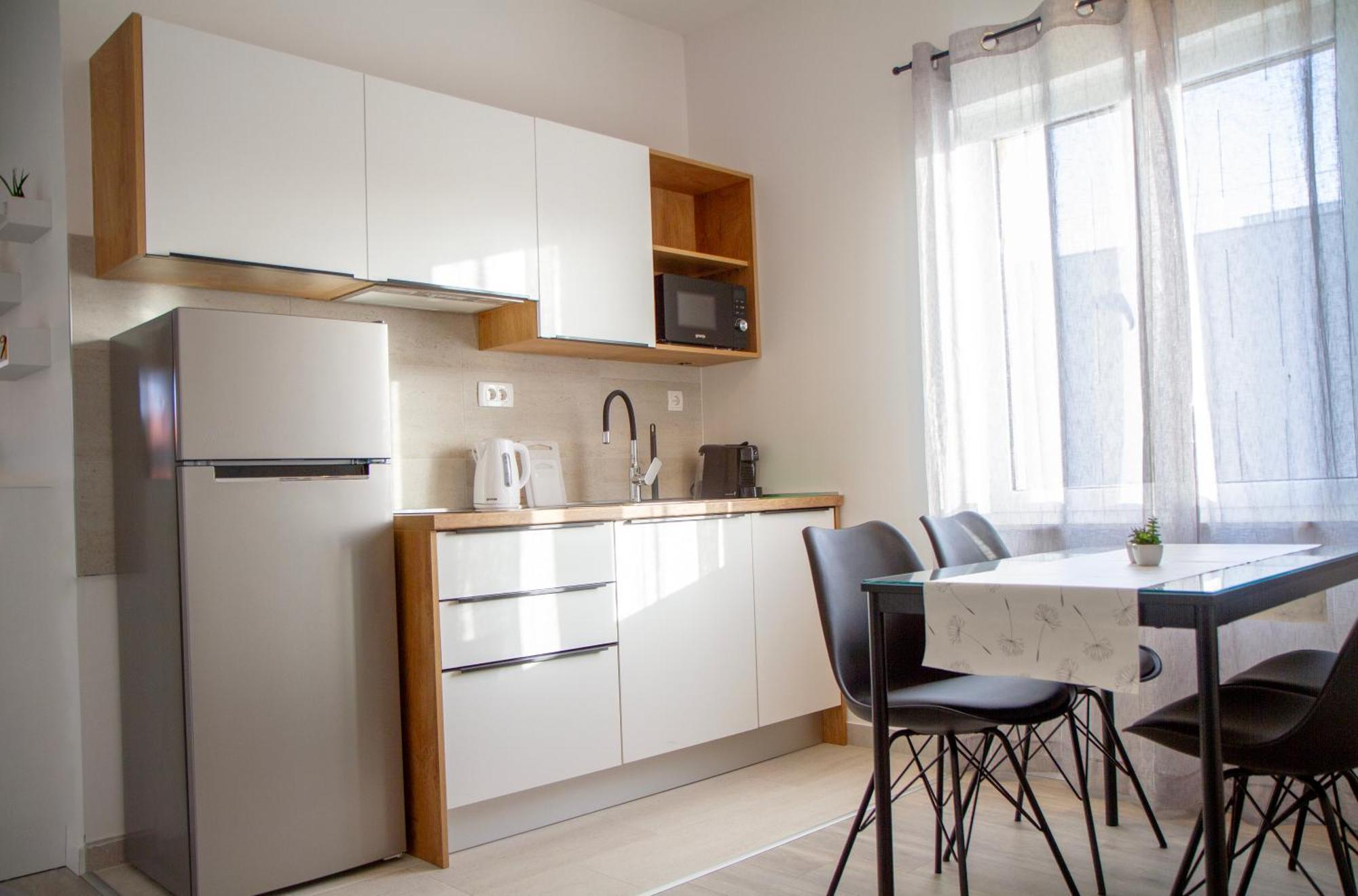 Kaštela Seaside Gateway Apartment מראה חיצוני תמונה